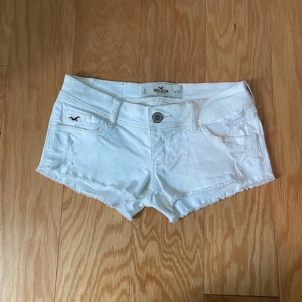 White Hollister Shorts Size 0